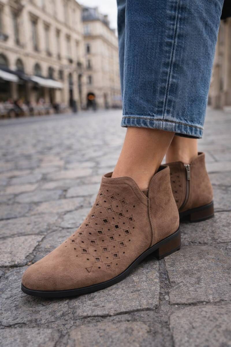 Botki damskie Roz 36-41 / 12 par